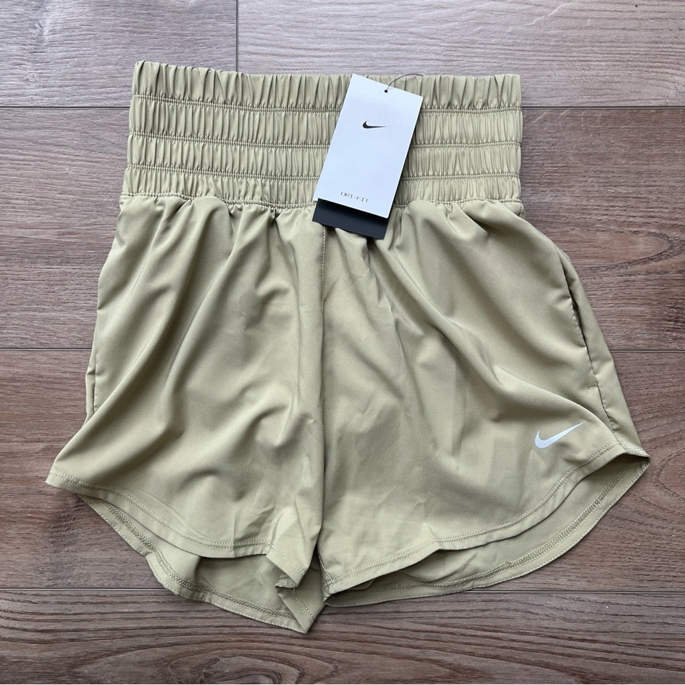 Womens Nike Lined Running Shorts High Waisted Tan/Green DX6642-276
